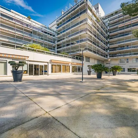 Vue Et Montagnes, Avec Piscine Appartement Antibes